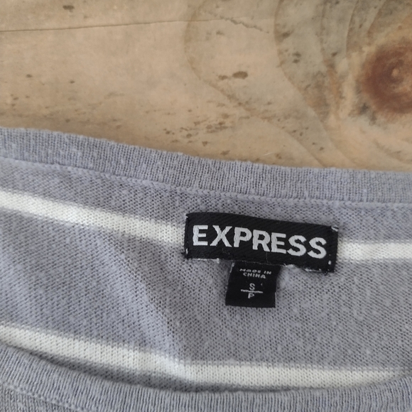 Express Gray Striped Cashmere Blend Dolman Sleeve Sweater Size S - Picture 5 of 9